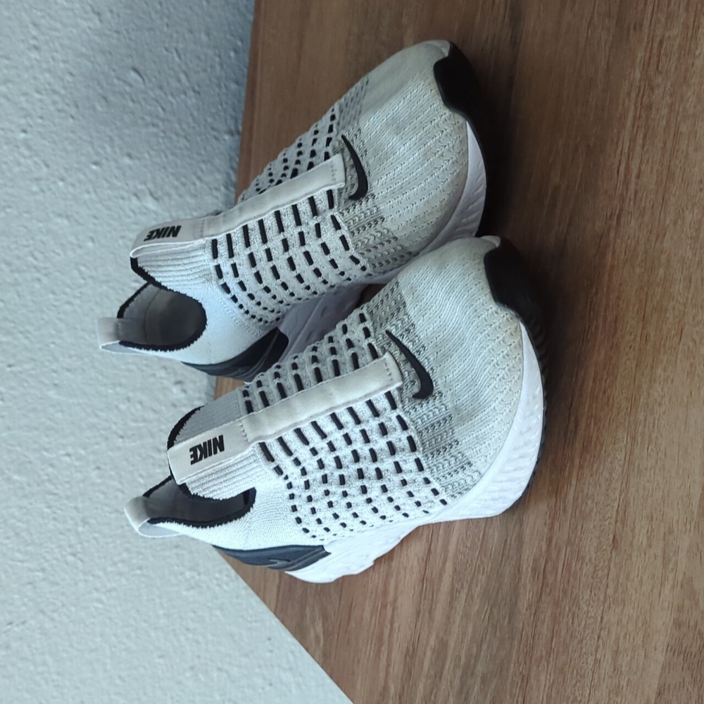 Nike Phantom Reacts